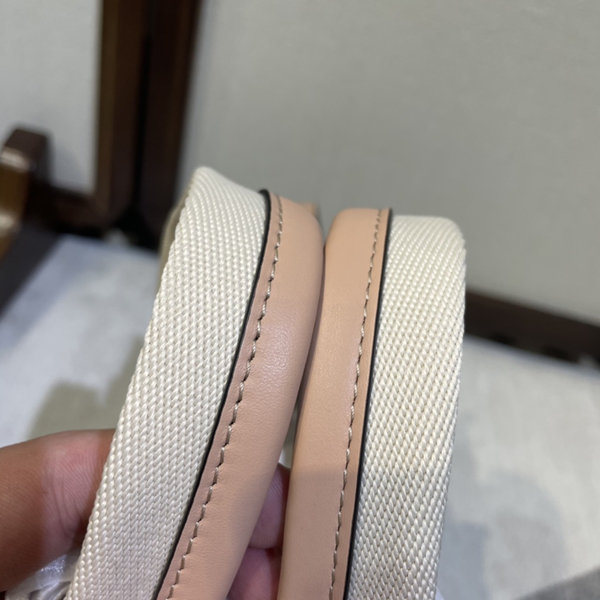 スーパーコピーブランドバッグ素材ディテール